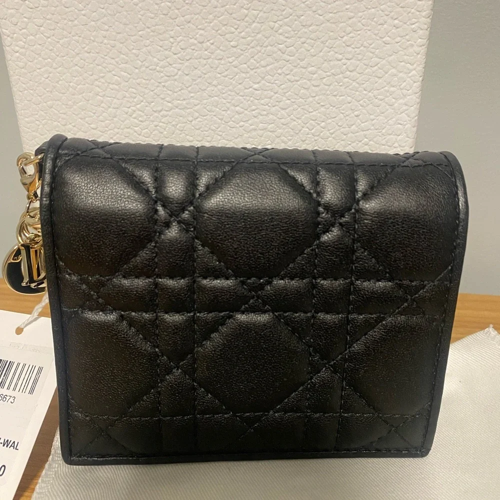 [NWT] Lady Dior Medium Quilted Wallet